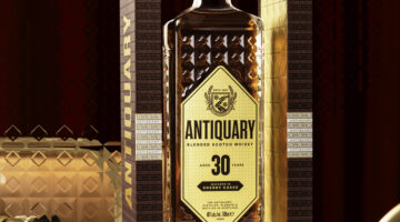 ANTIQUARY_BOTTLE & BOX_HERO SHOT_30YO_JPG.jpg
